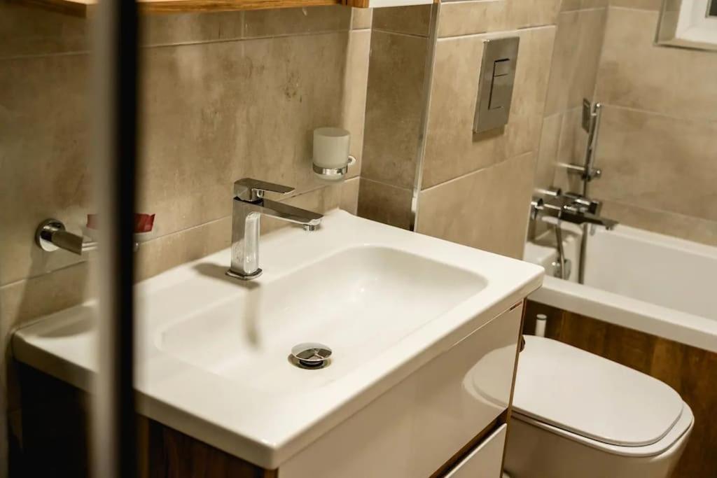 Luxurious & Stylish Penthouse With Private Pool Apartment Msida Exterior foto